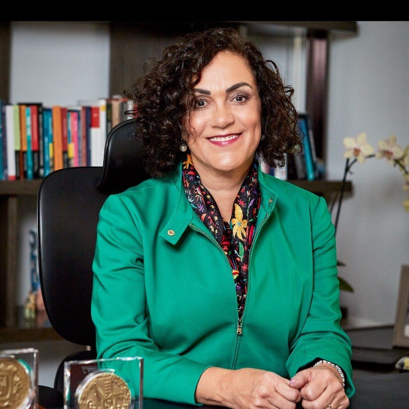 Dra. Fernanda Llergo Bay